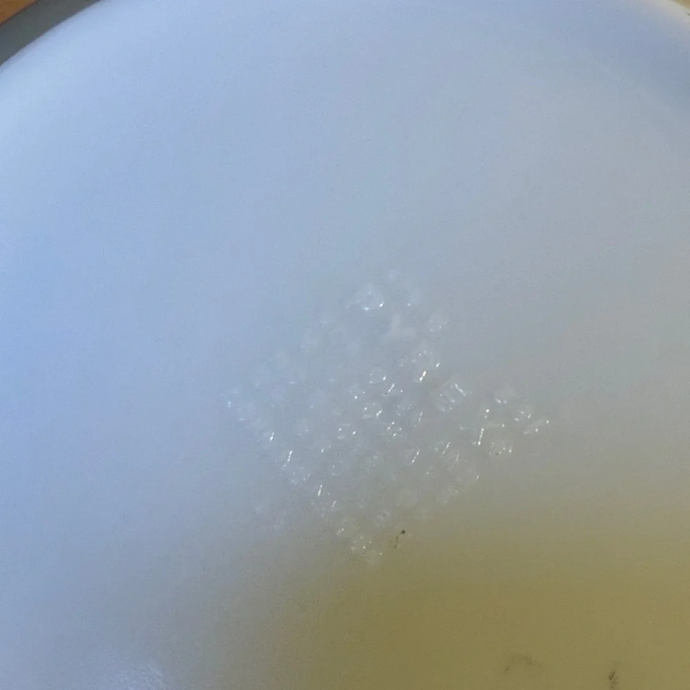 Vintage 1976 Pyrex Homestead 2.5 Qt Casserole Bowl 475-B Tan & Blue – Made in US